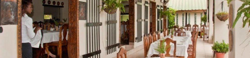 Lake Kariba Inns Siavonga Extérieur photo